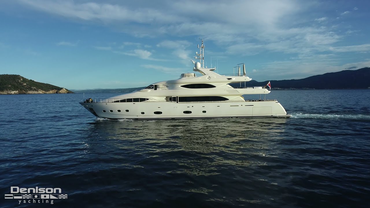 130 Ferretti Custom Line Yacht Walkthrough [AGATHA]