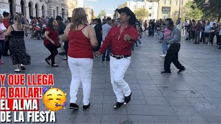 Nuevos bailadores🤠💃se llevan la tarde!🌄 bailando con @musicalmilagroofficial 🎹🎵🎤 by Estampas de Chihuahua Oficial 38,580 views 12 days ago 13 minutes, 19 seconds