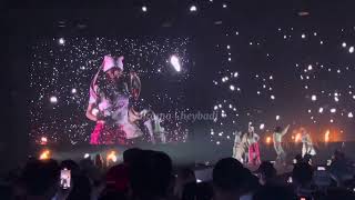XG performs WOKE UP live 《XG 1st WORLD TOUR | The first HOWL - OSAKA 》 240518 | heybadj