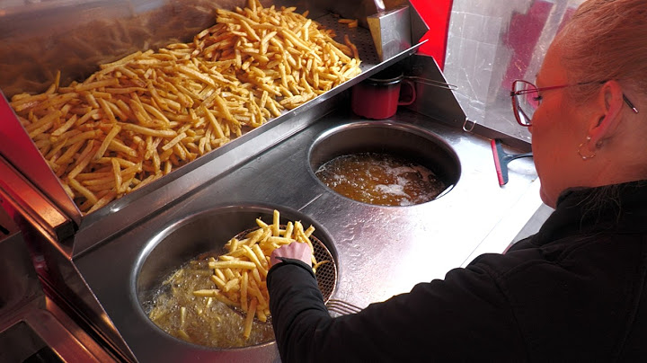 Pommes-Liebe nach Belgischer Art | Street Food Berlin Germany