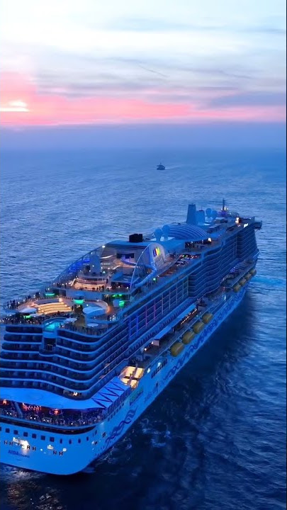 Aida Cosma - Civitavecchia 😍#travel #shorts #reels #trending #tiktok #instagram #cruise #lifestyle
