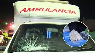 Absurdo: la emprendieron a piedra contra ambulancia en Bogotá tras un accidente