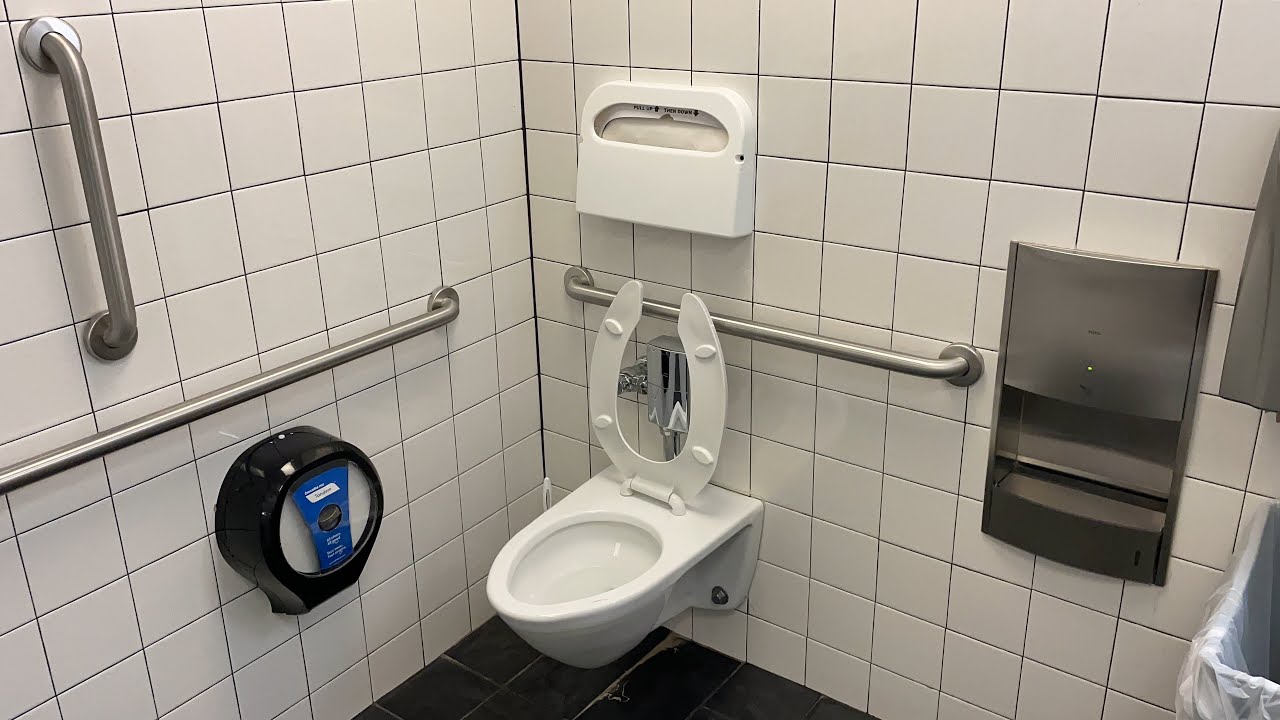 PUBLIC RESTROOM REVIEW Whole Foods Market (Wexford, PA) YouTube