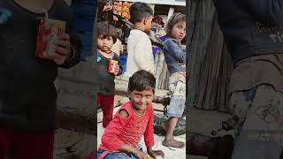 wait for children happiness🤗 !poor  people helping video#  ytshorts # humanity# viral # shorts #help