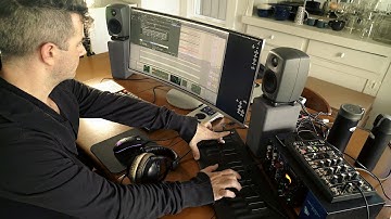 Tech Talk: Inside Joshua Eustis / Telefon Tel Aviv