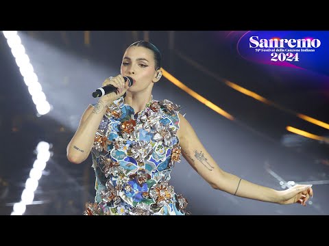 Sanremo 2024 - Rose Villain canta &quot;Click boom!&quot;