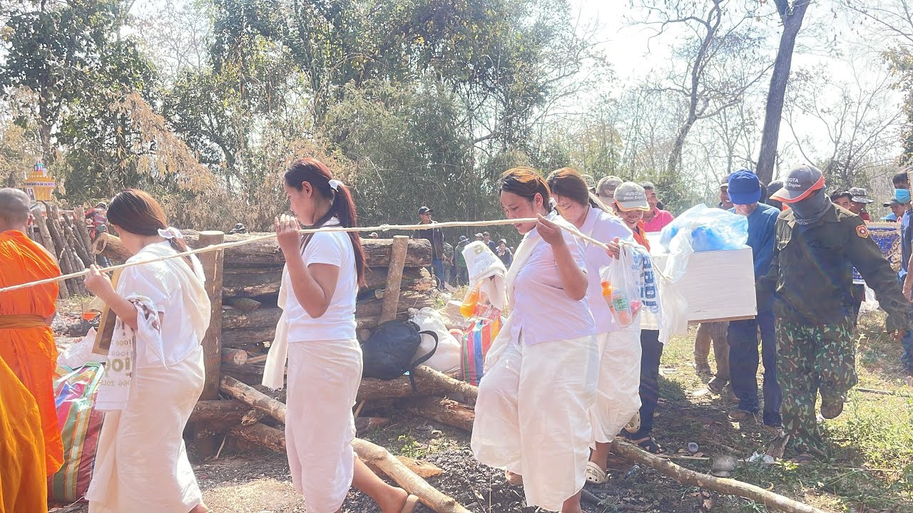 คลิปเต็มเอาผีไปป่าช้า บ้านเมืองวา เมืองปากลาย ในชนบทลาว