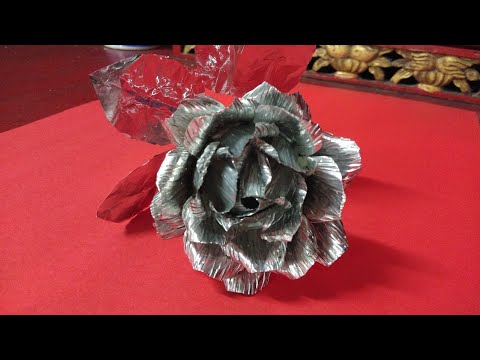 วีดีโอ: DIY ดอกไม้ฟอยล์