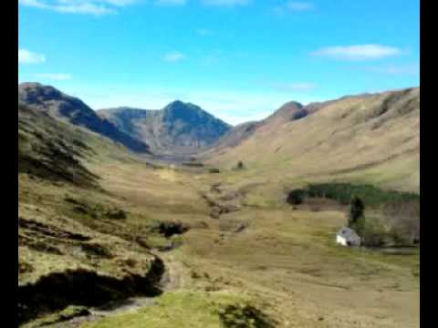 Talitha MacKenzie - Chi Mi Na MÃ³rbheanna/JFK (Mist-Covered Mountains)