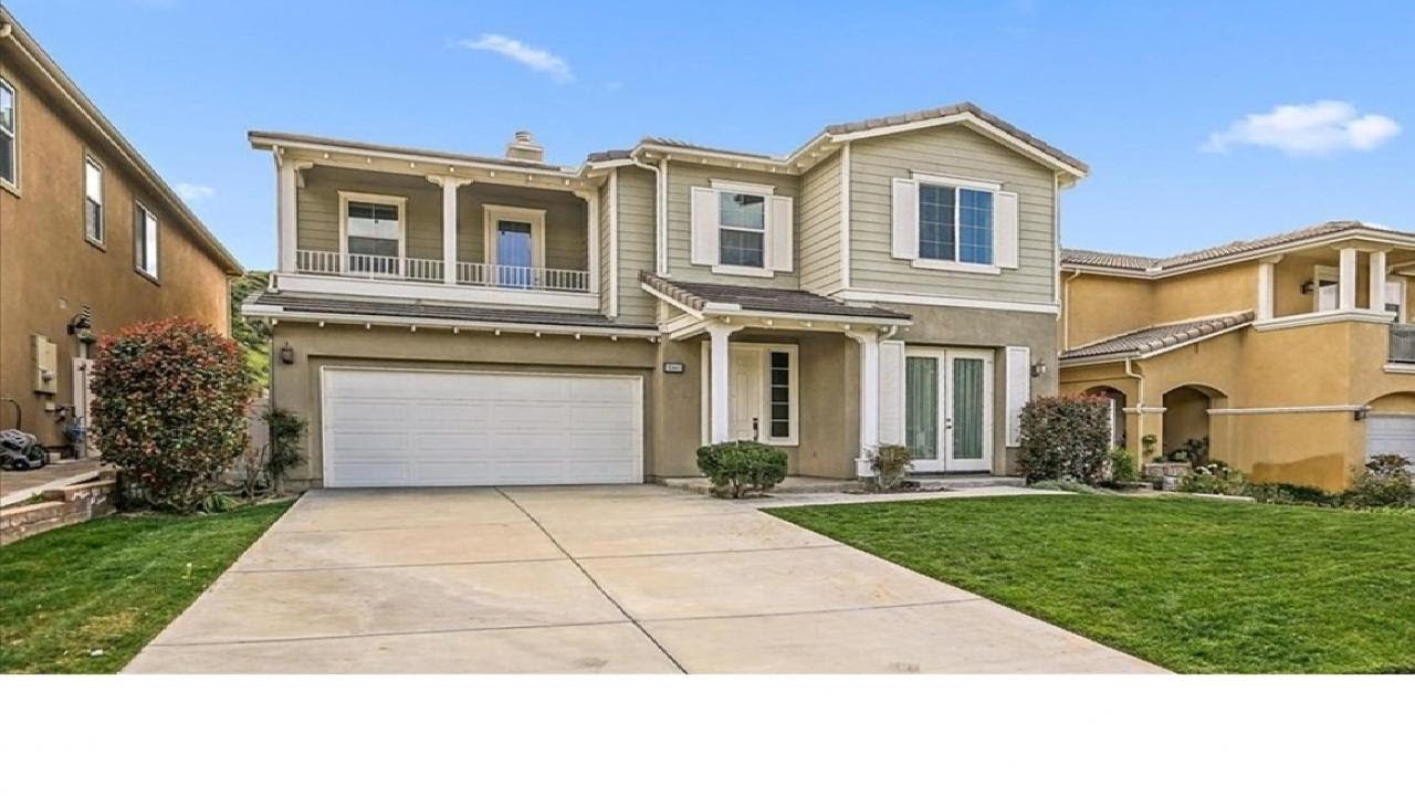 15946 Thompson Ranch Drive, Canyon Country, CA Presented by Ron Taibi.