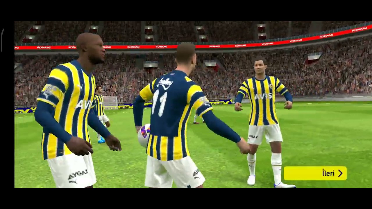İlk defa e futbol oynadim - YouTube