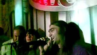 Video thumbnail of "Mitko - BTR - Elmaz i Staklo (Piаno Bar Shumen)"