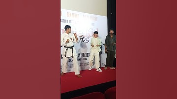 Ajay Devgn with his Son Yug devgn Sanpped At Juhu