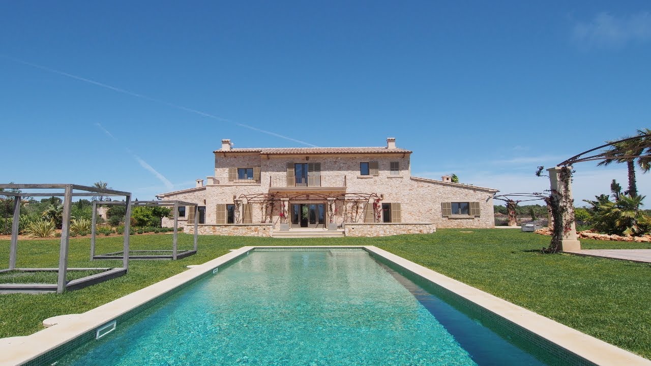 Casa de campo representativa en un terreno grande Mallorca Inmobiliaria YouTube
