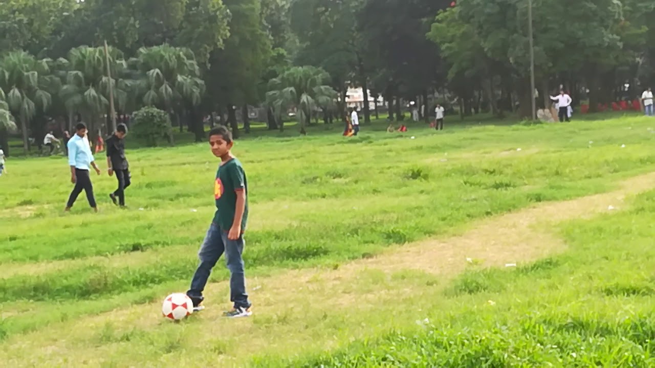 Football khela YouTube