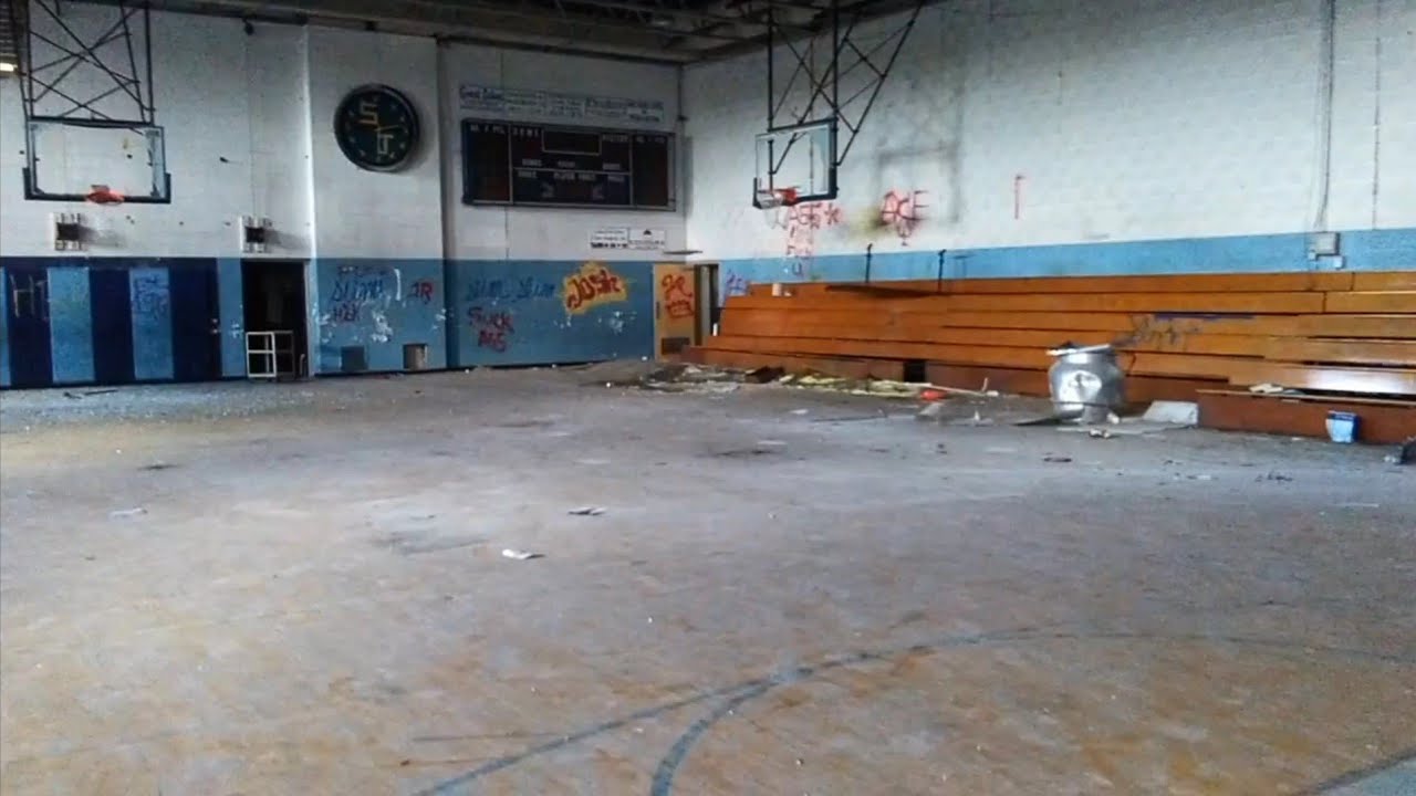 Abandoned St. John High School - Ashtabula, Ohio (11-8-2019) Possible ghost sighting 😲
