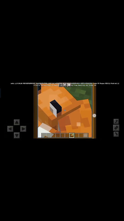 A fox is sleeping in the middle of lava 🤣😂😂 #short #shorts #funny #minecraft