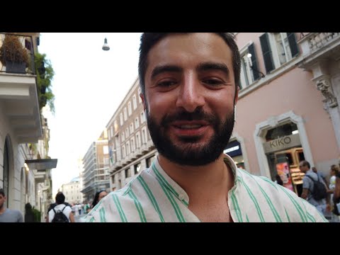 About me. Walking Vlog, Rome