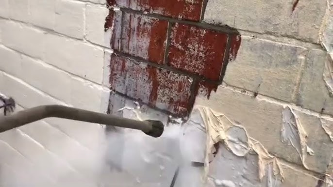 Removing paint from brickwork - YouTube