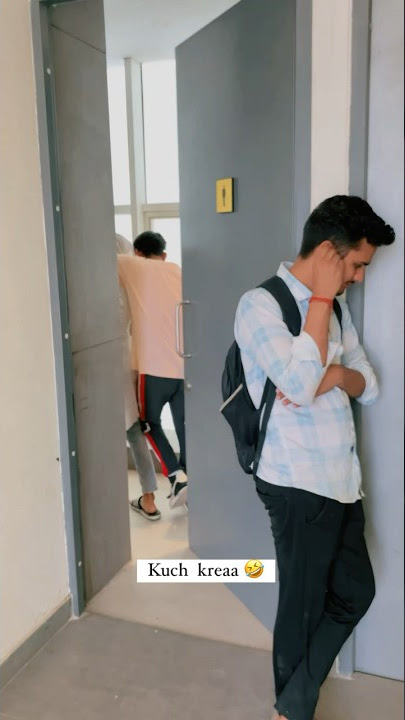 Clapping sounds in toilet 💦🤣💦🤣#ytshorts #viral