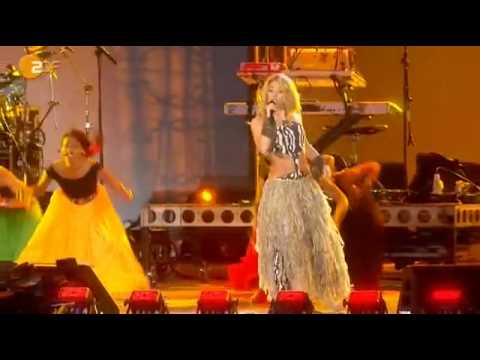 Shakira - Hips Don't Lie Feat Tumi Molekane Kick-Off Concert Fifa World Cup South Africa