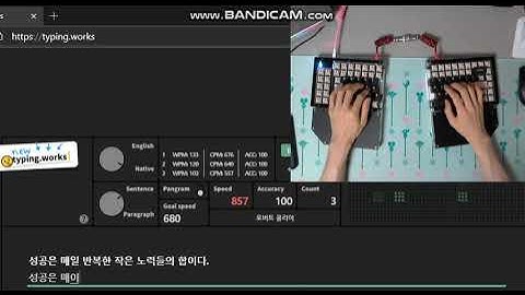 VE.A Similar Holy Pandas with GMK Keycaps for comparison