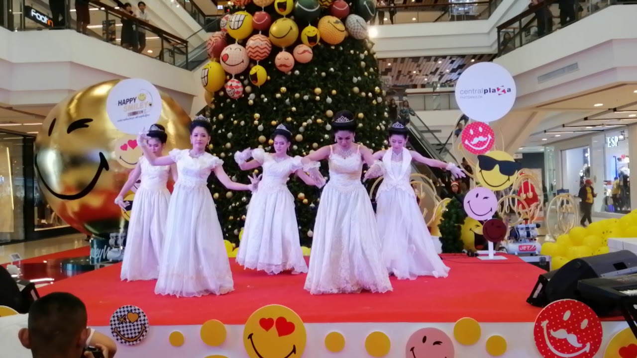 รีวิว ประกอบเพลง​  วันเปิดต้นคริสตมาส​ เซ็ลทรัลพิษณโลก​ โดย​อ.ณัฐฉรียา