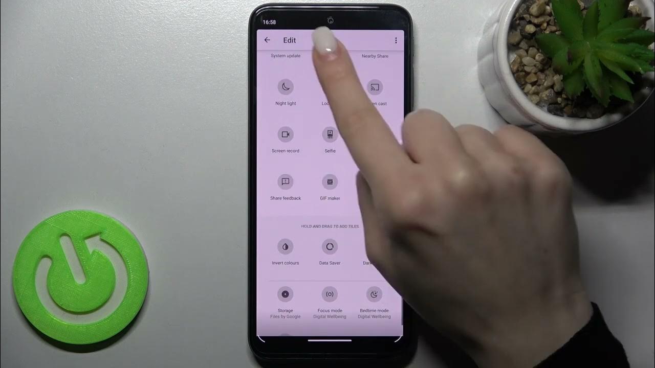How to Adjust Notification Panel Shortcuts on MOTOROLA MOTO G31