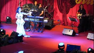 Cek Mek Molek - Dato' M Daud Kilau duet with Kris Dayanti