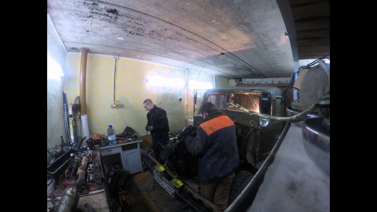 Снятие двигателя с газ69 - YouTube