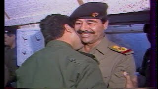 صدام حسين وقصي صدام حسين قي جبهات القتال (تلفزيون العراق)
