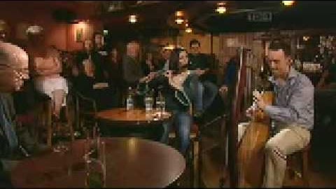 June MacCormack & Micheal O'Ruanaigh - McGivney's Fancy and the Birds Hornpipe