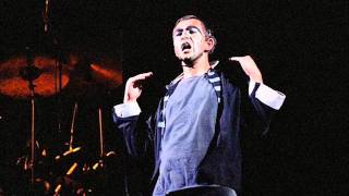 Video thumbnail of "Peter Gabriel & Phil Collins - Lay Your Hands On Me London 83"