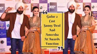 Gadar 2 Cast Sunny Deol And Ameesha At Awards Function
