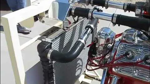 1940 Ford Flathead V8 60 (On Stand Running)