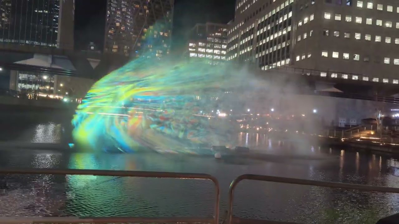 Winter lights at Canary Wharf 