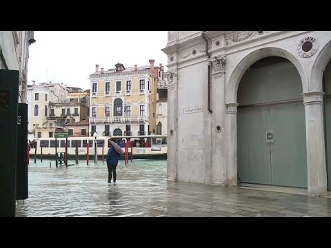 Улицы Венеции затоплены из-за непогоды