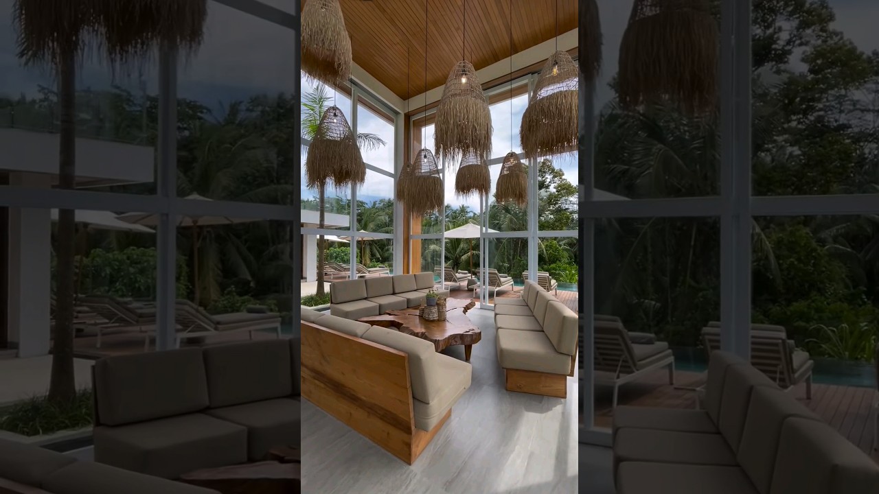 Nature embraced a villa with harmonious indoor-outdoor connection 