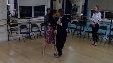 Argentine Tango intermediate class with Miranda: change of direction and forward ochos