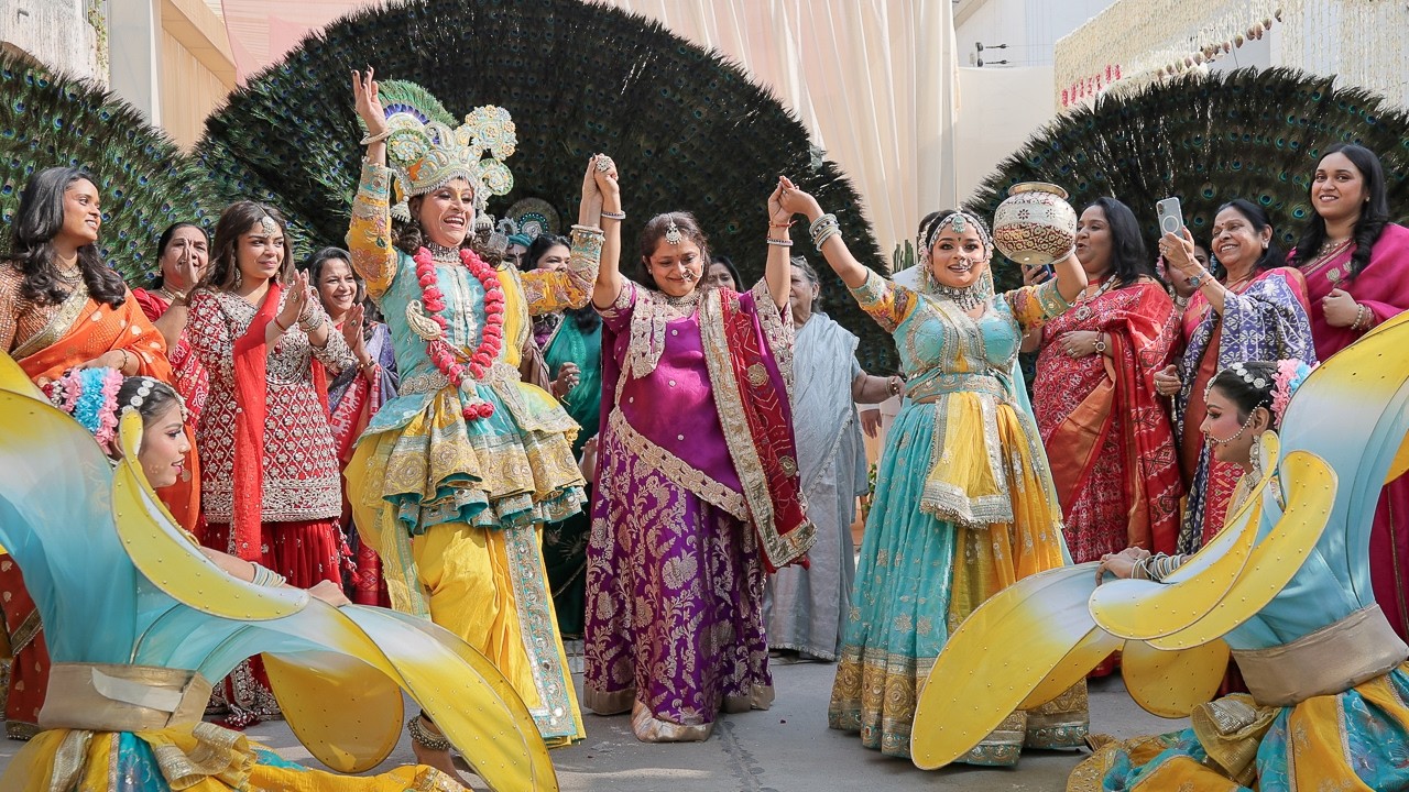 07 - Bhaat Bharna Myra - Tarini