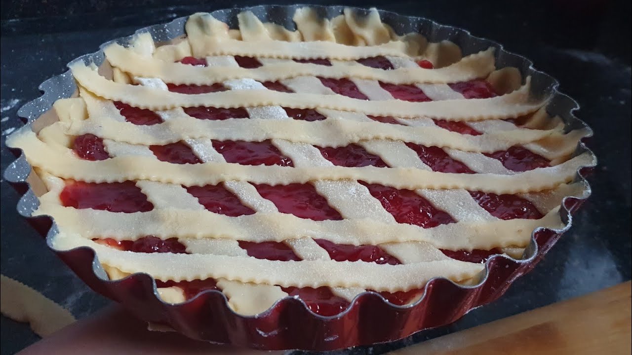 Tarte a la confiture de fraises 🍓🍓-Linzer Torte - YouTube