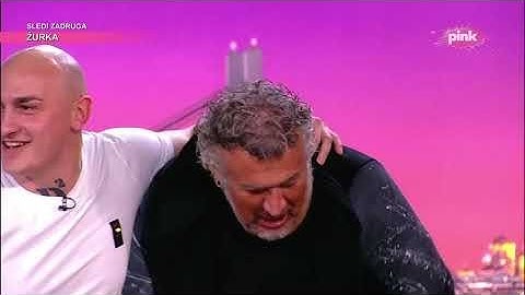 Desingerica i Pljugica recituju njihovu pesmu "Tuckavac" (Ami G Show S15)