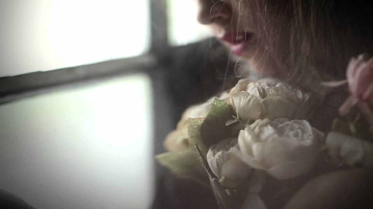 MONDAY TO SUNDAY - SPRING/SUMMER 2013 AGELESS BEAUTY