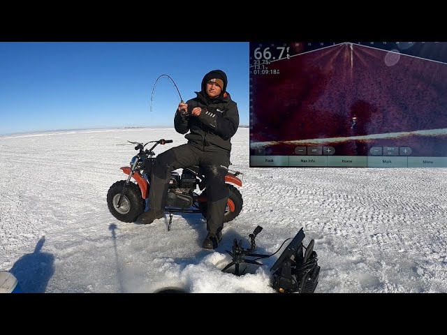 Swapped the fishing rod for hiking poles today 👀💁🏾‍♀️. I'm not gonna  lie. I am still big sad about the ice fishing season