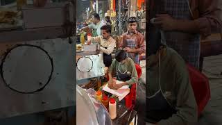 Cheapest kabab roll #foodies #food #pakistanifood #streetfood #foodforfoodies
