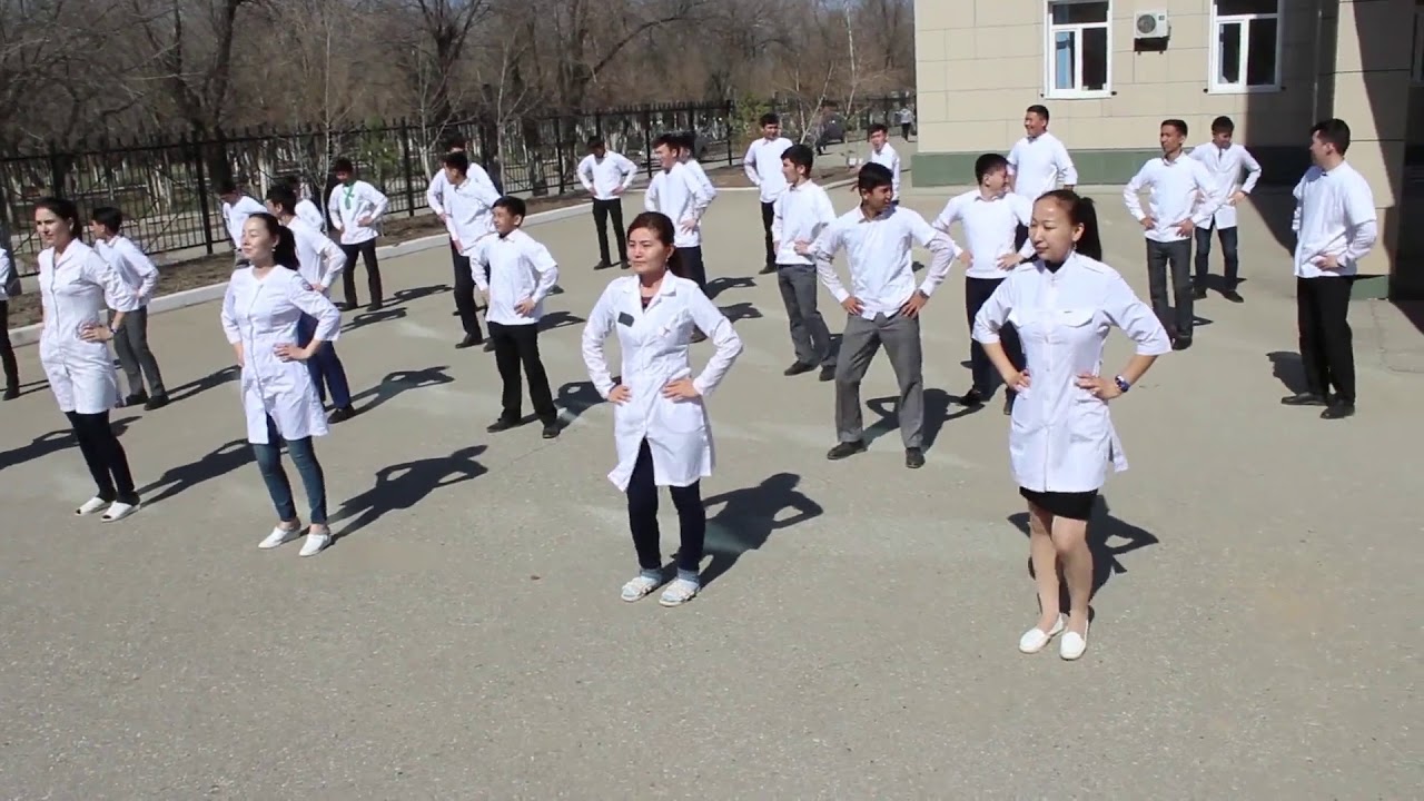 Флэшмоб в честь 