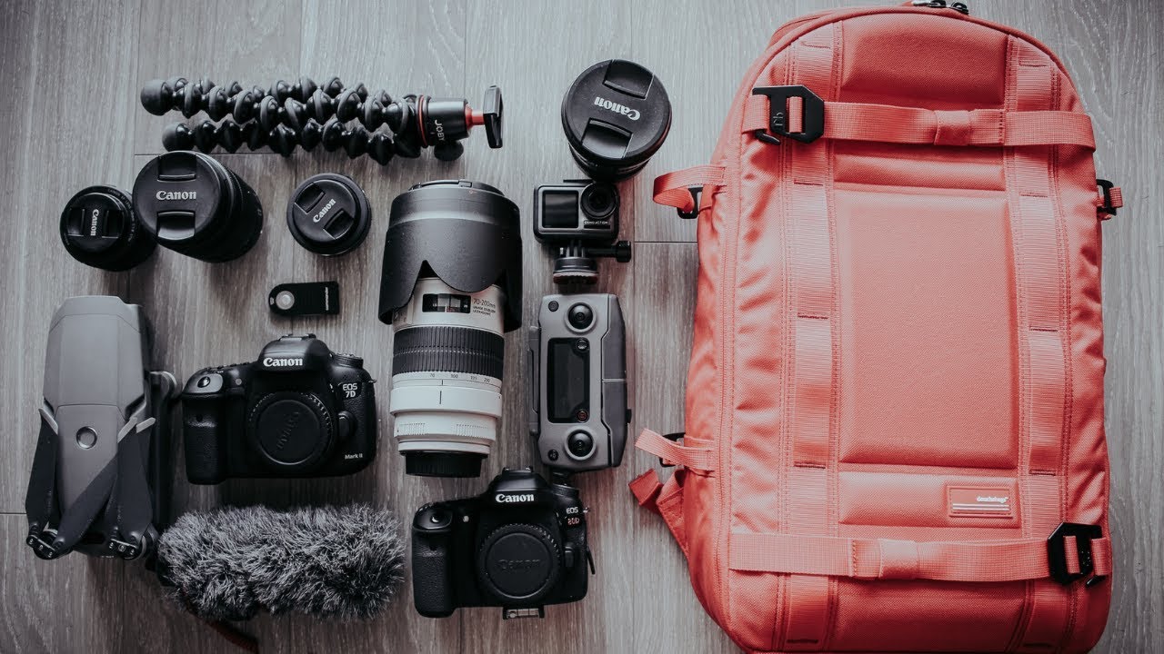 WHAT'S IN MY DOUCHEBAG CAMERA BAG 2019 VLOG 585 LIFE IN MIAMI YouTube