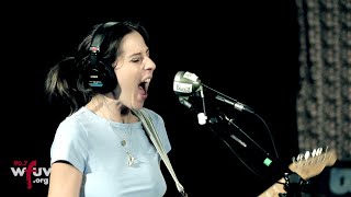 Bully - "Days Move Slow" (Live at WFUV)