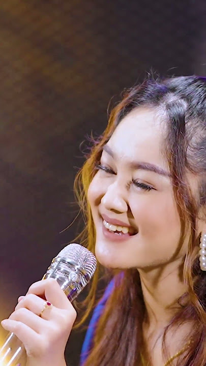 Udah ter candu candu belum dengan lagu ini..? #safirainema #najis #safirainemaofficial
