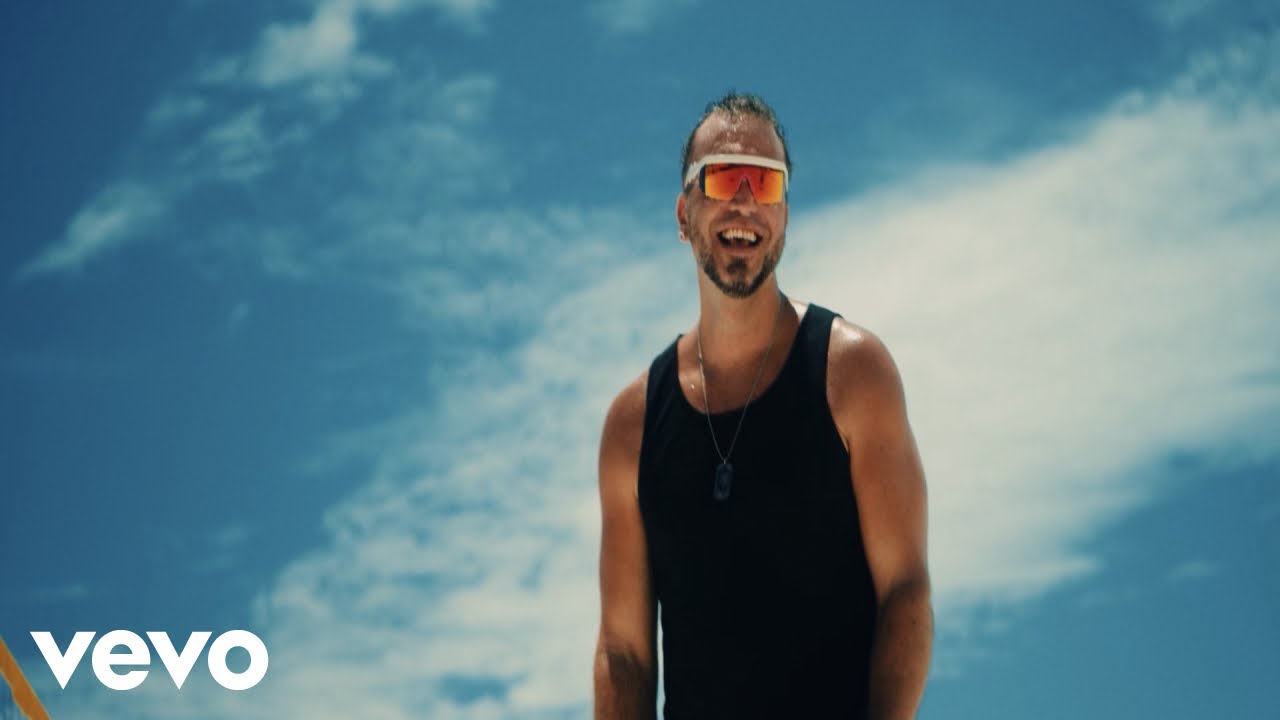 Ryan Robinette - Shady Beach (Official Music Video)